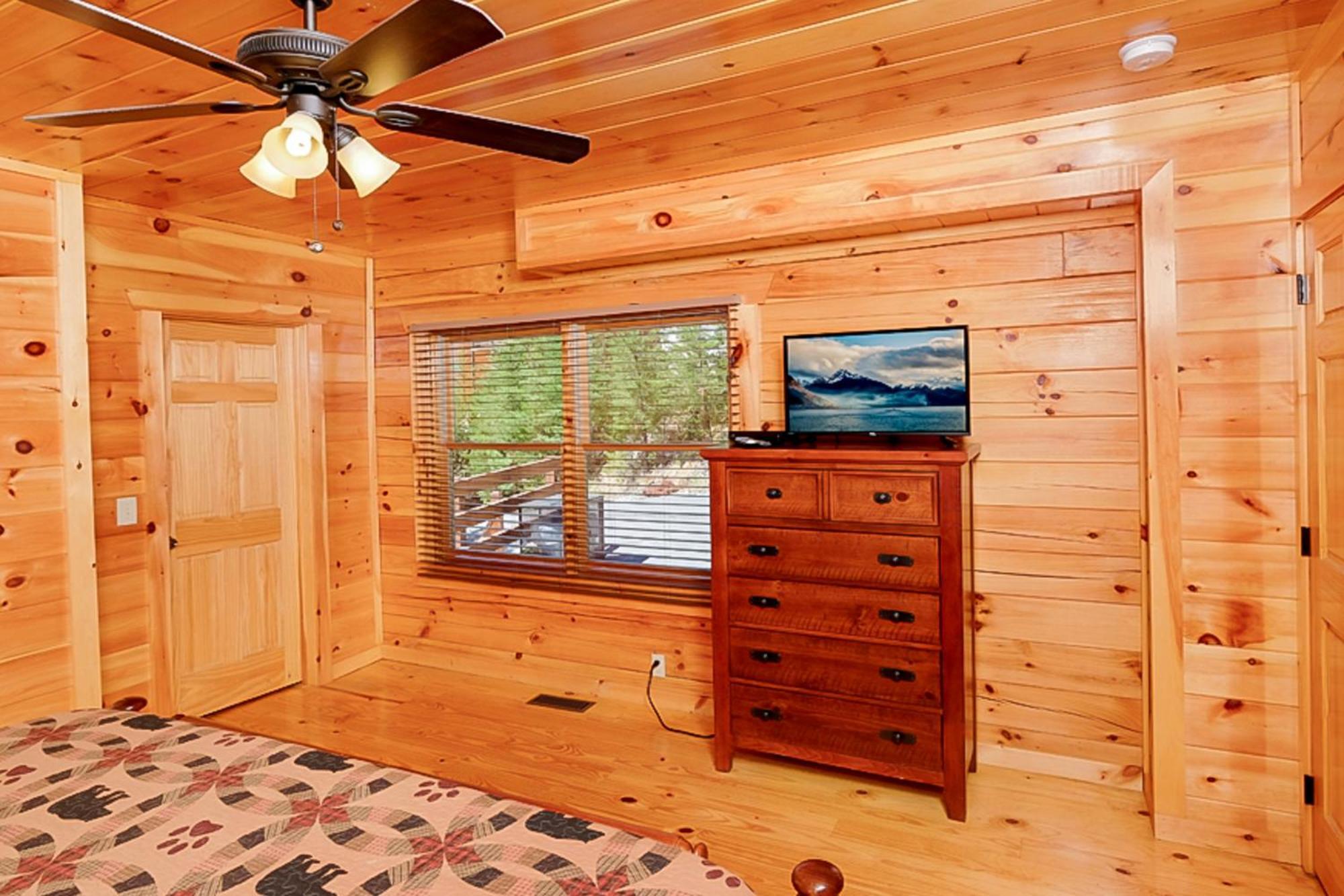Highland Plunge Villa Пиджен Фордж Екстериор снимка